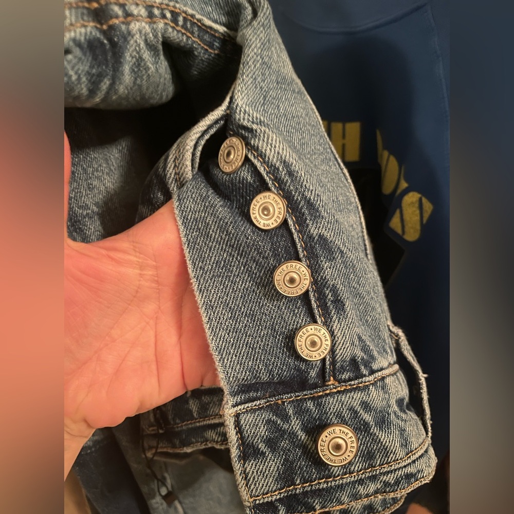 NWOT- We The Free Head Over Heels Jeans - Picture 4 of 4